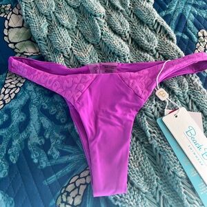 NWT Beach bunny thong
